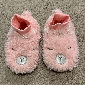 Baby Gap pink house slippers size 11-12 youth